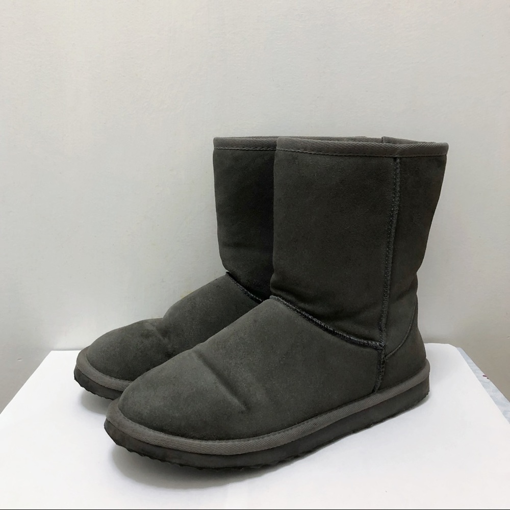 Gray Snow Boots